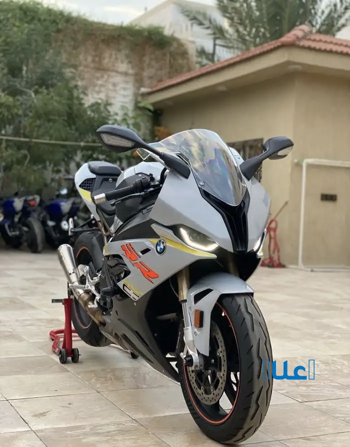 ريس BMW S1000rr
