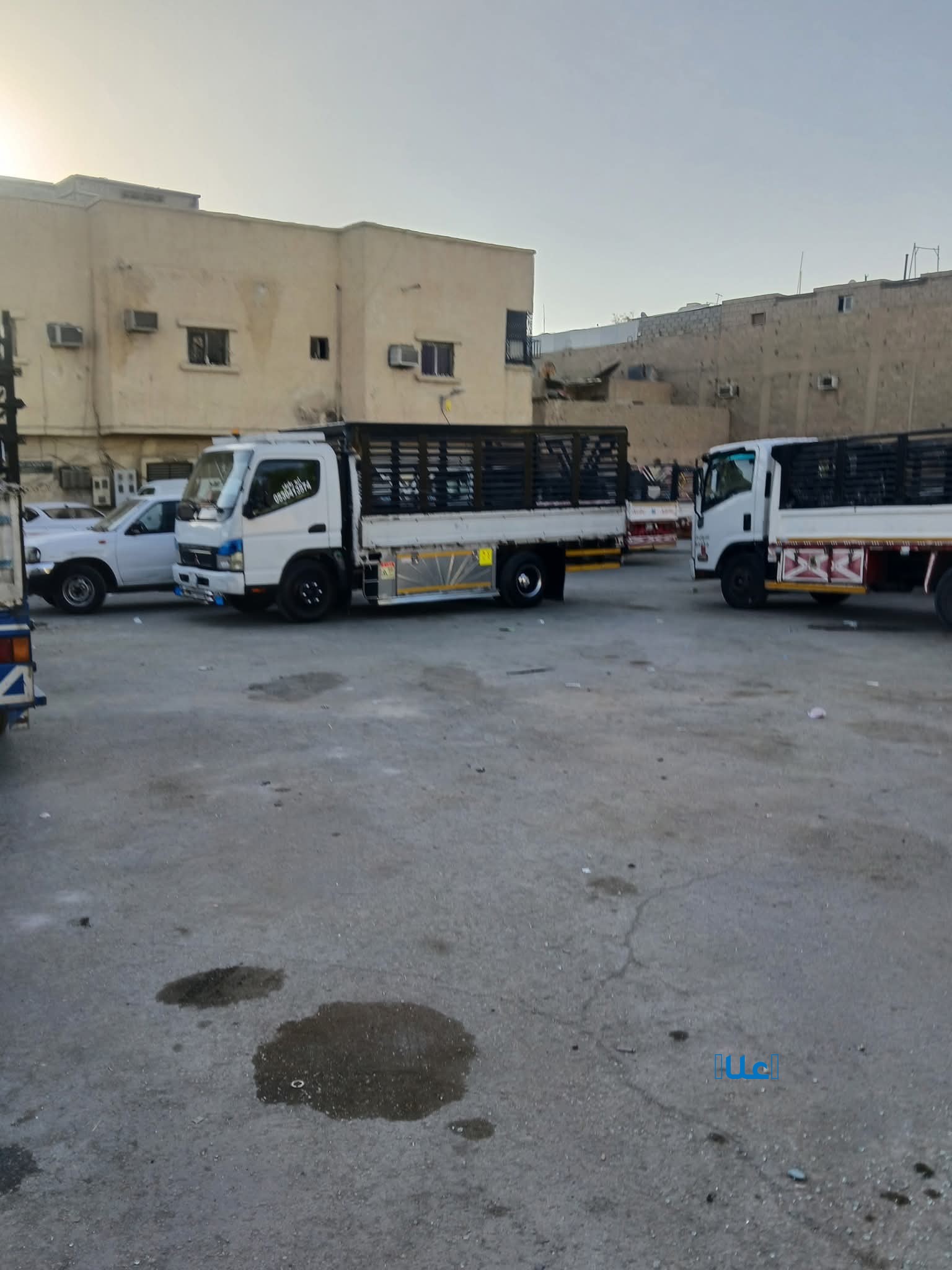 طش الاثاث الخربان التالف الكراكيب بالرياض