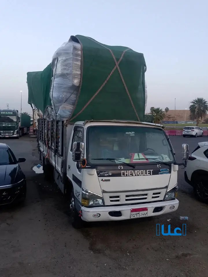 دينا طش الأثاث القديم بالرياض 0507019022 شمال