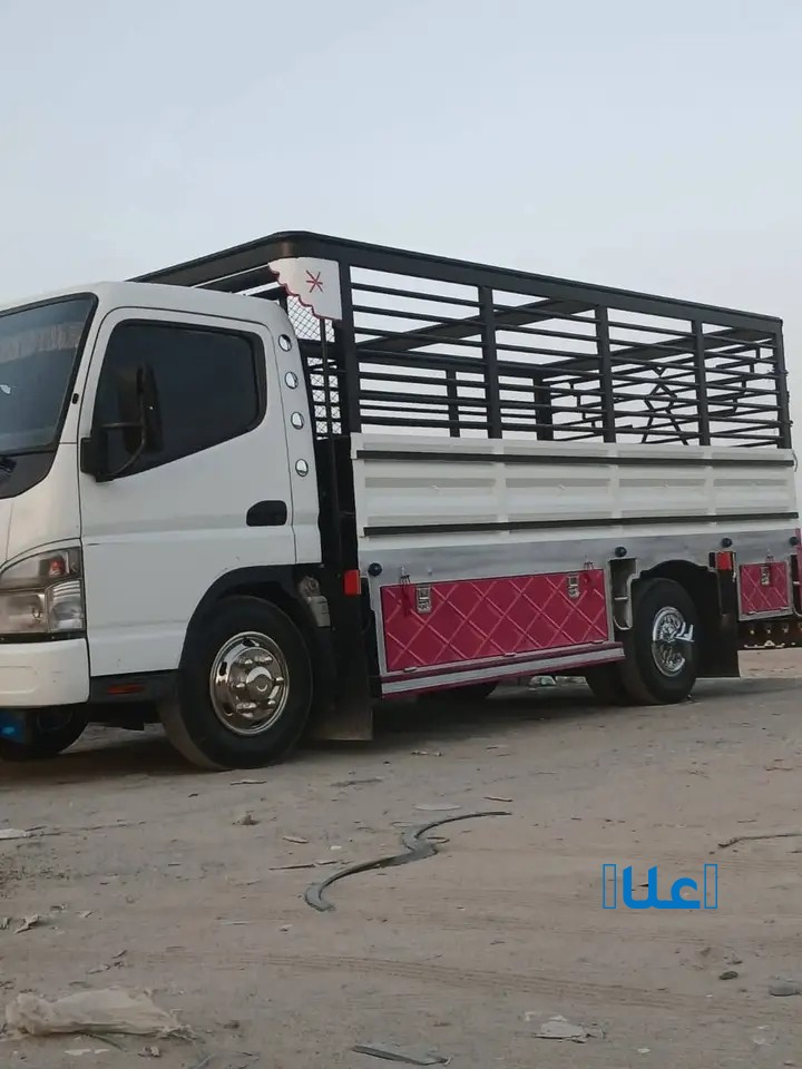 دينا نقل الاثاث لي الجمعية الخيرية بأ الرياض