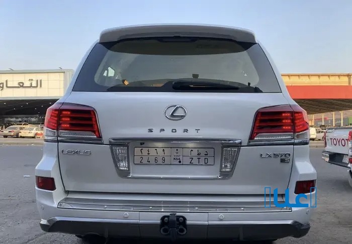 لكزس LX570 سبورت